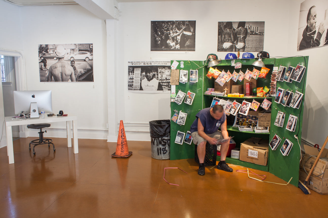 Sean Maung's FAMILY PORTRAIT STUDIO