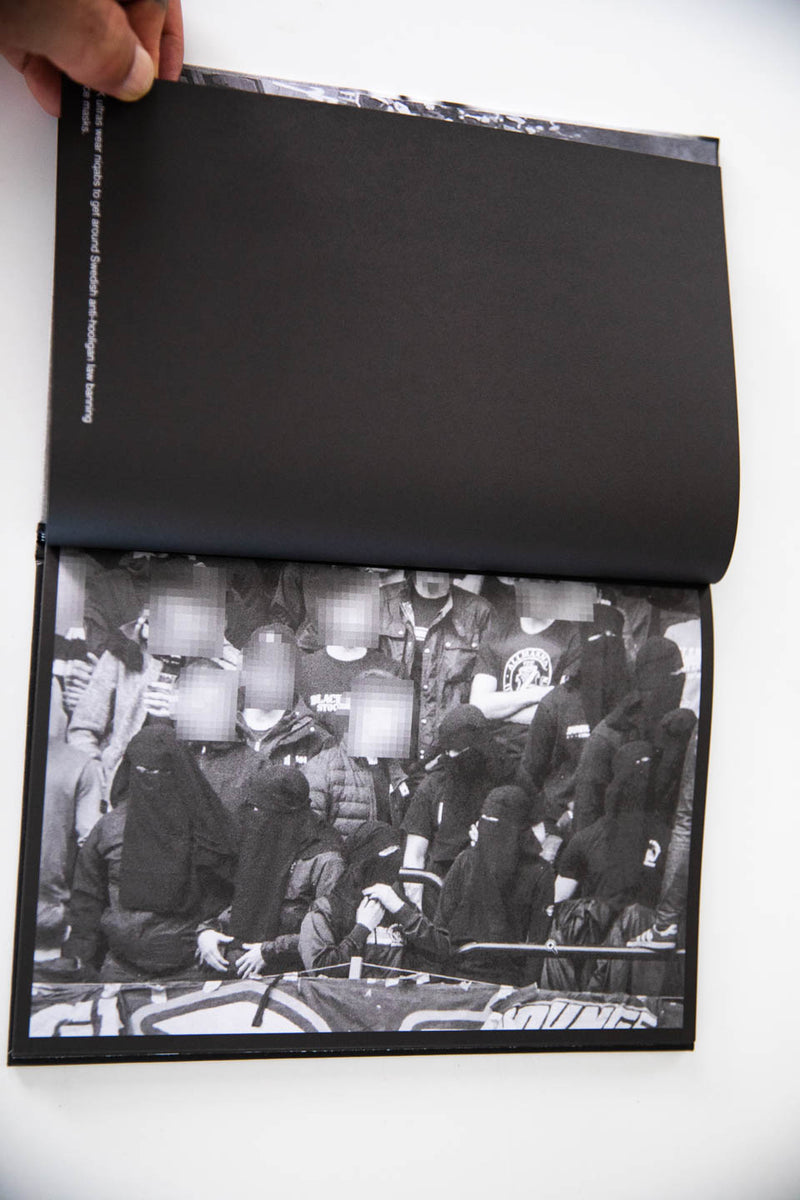 プーリア・コジャステハペイ　ULTRA VIOLENT 写真集　550BC ULTRA_VIOLENT-2_52966c21-4c47-