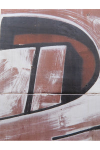121/183 761 PHOTOS OF RED-BROWN STEEL FREIGHT WAGONS WITH A PAINTING ON THE SIDE
