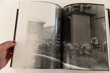 Load image into Gallery viewer, BARRICADE