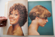 Load image into Gallery viewer, COIFFURE DU CANADA