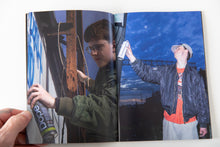 Load image into Gallery viewer, GRAFF FRONT | Belgium View on Ukraine