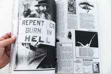 Load image into Gallery viewer, IN BED WITH AN ALIEN KIDNAPPER
