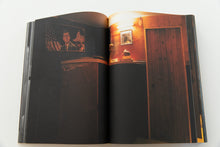 Load image into Gallery viewer, MAGAZINE
