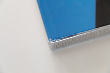 Load image into Gallery viewer, MANFRED THIERRY MUGLER, PHOTOGRAPHER | A Visual Journey With A Fashion Icon