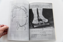 Load image into Gallery viewer, MON PÈRE EST MORT DE ÉLANCOLIE