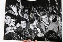 Load image into Gallery viewer, CROWDS 1977-1981