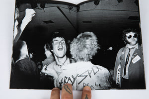 CROWDS 1977-1981