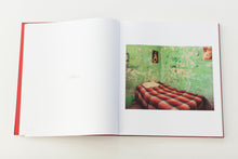 Load image into Gallery viewer, LA CUCARACHA
