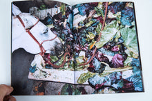 Load image into Gallery viewer, NO OLHO DA RUA | IN THE EYE OF THE STREET | Archive No. 03