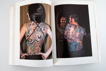 Load image into Gallery viewer, SPIDER WEBB&#39;S PUSHING INK | The Fine Art of Tattooing
