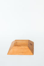 Load image into Gallery viewer, PINE VESSEL 02