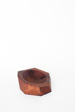 Load image into Gallery viewer, Redwood Vessel 03