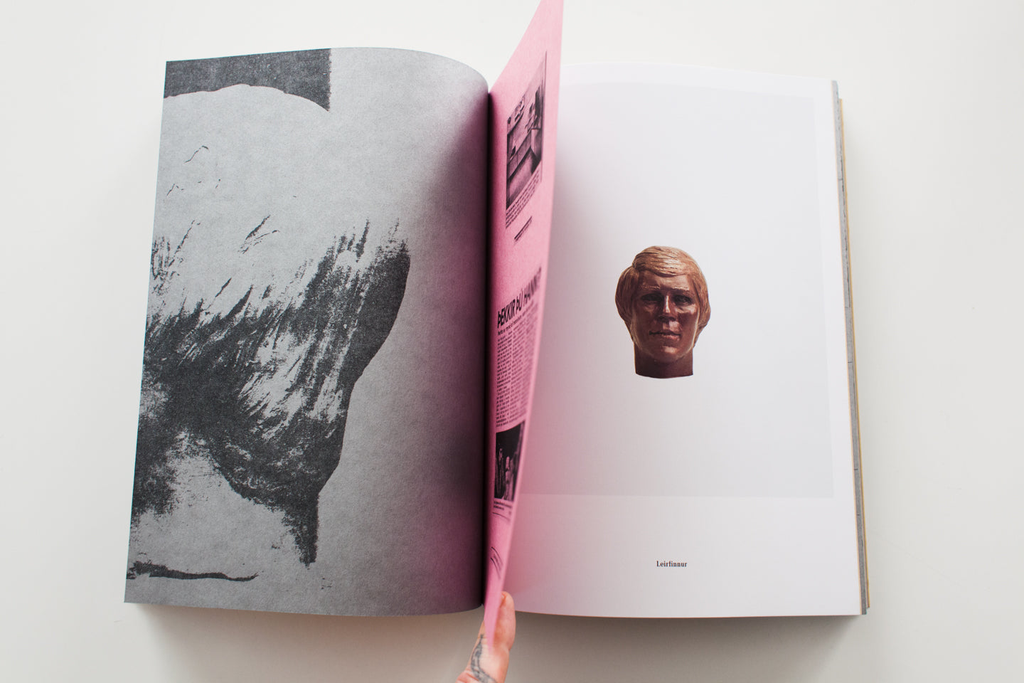 アート・デザイン・音楽 Sugar paper theories / Jack Latham Jack Latham, Sugar Paper Theories | Collector Daily
