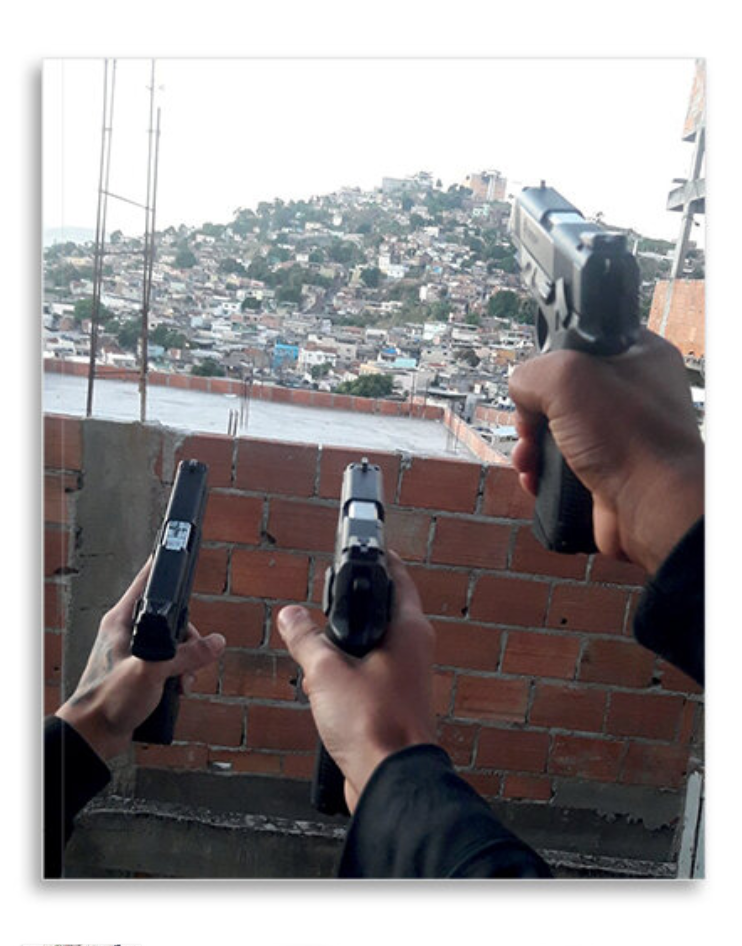 FAVELA MÁFIA