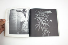 Load image into Gallery viewer, THE CONNOISSEUR&#39;S HANDBOOK OF MARIJUANA