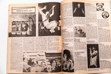 Load image into Gallery viewer, THRASHER MAGAZINE NOVEMBER 1982