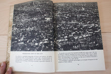 Load image into Gallery viewer, The Los Angeles Book